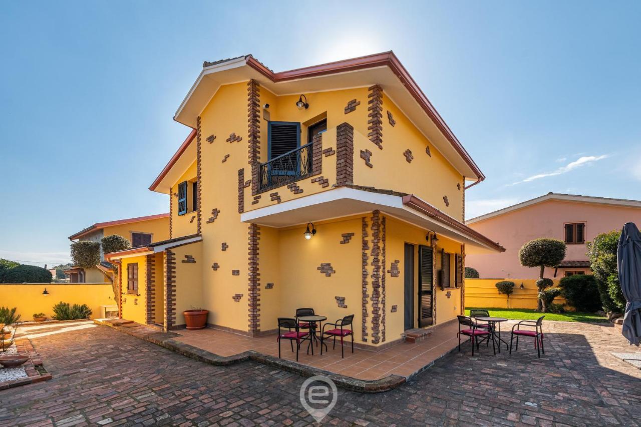 Villa Monica - Suites Iglesias Exterior photo